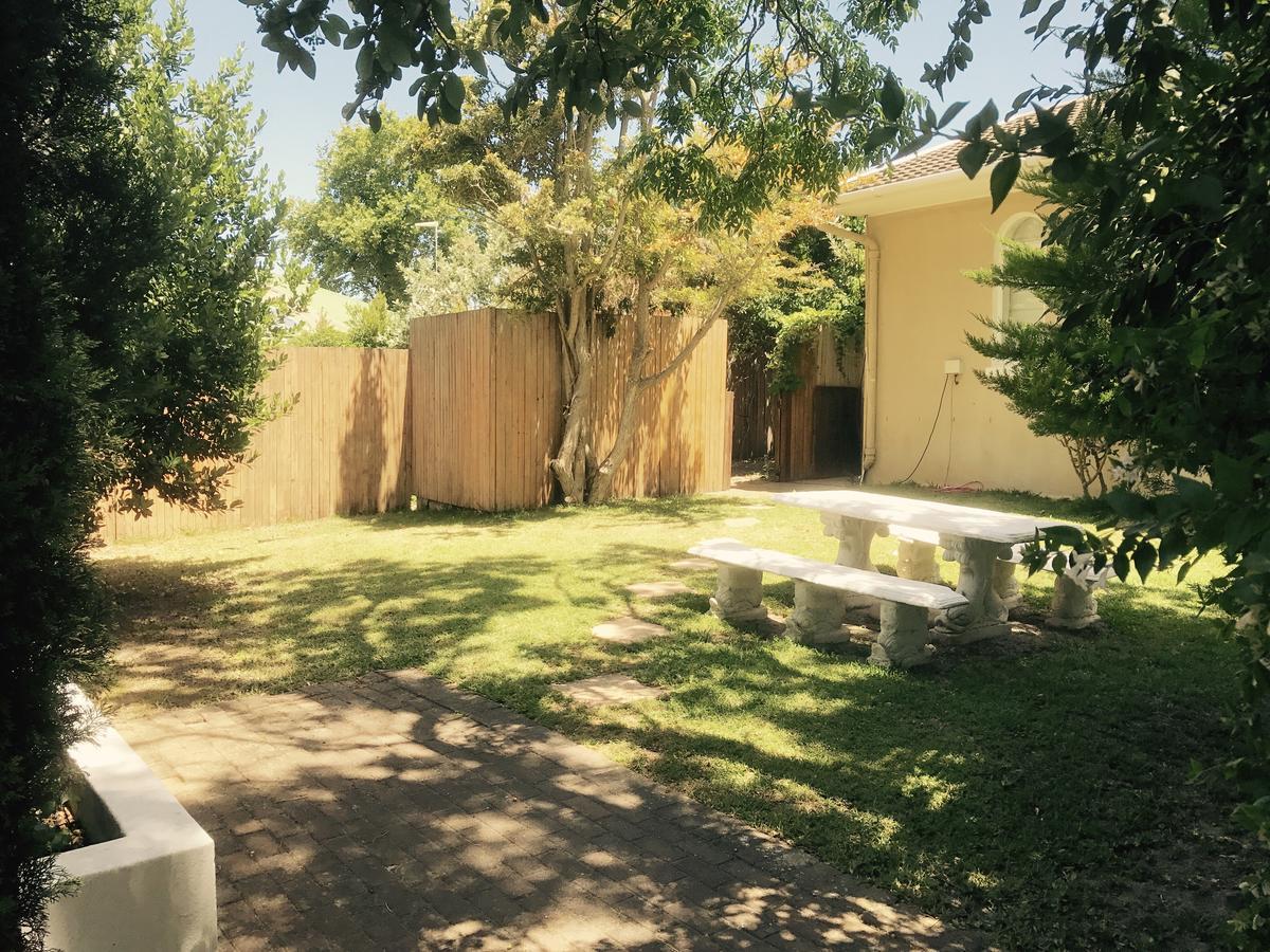 Bed and Breakfast Constantia Spring Екстер'єр фото